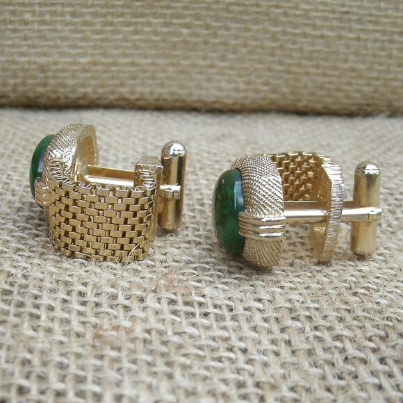 Vintage Swank Tie Tack & Cufflink Set Green & Gold - Picture 6 of 16